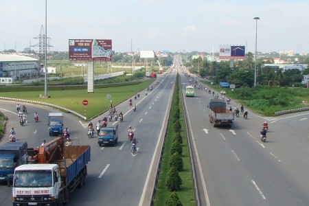 The Mast - Ha Noi Highway Ho Chi Minh City